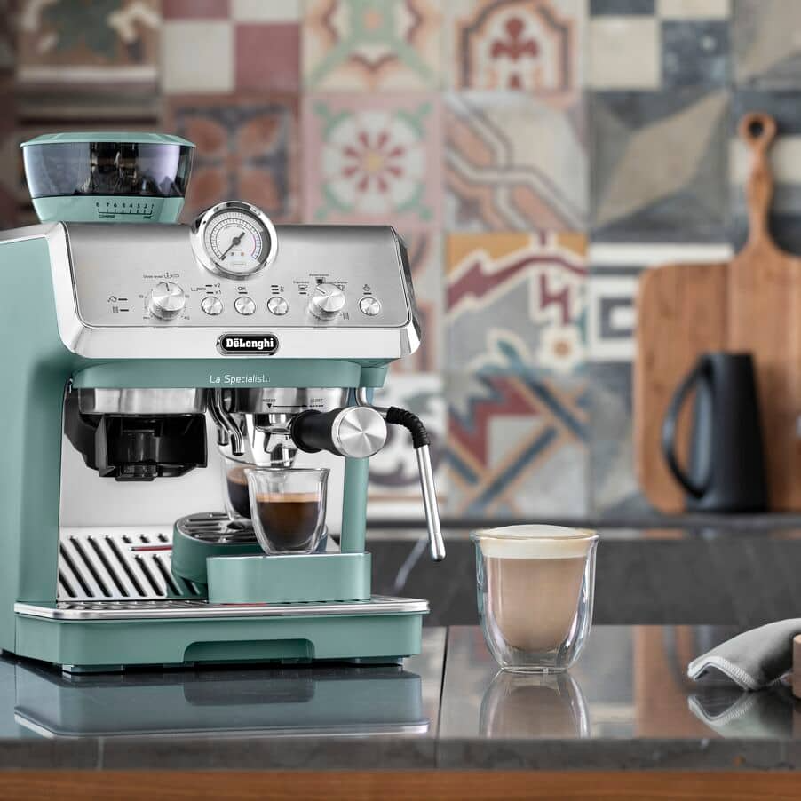 De'Longhi EC9155.GR La Specialista Arte Coffee Machine Green — image 6