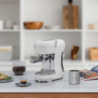 Smeg 50s Retro Style ECF02WHUK Espresso Coffee Machine White thumbnail 6