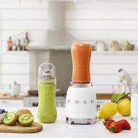 Smeg PBF01WHUK 50s Retro Style Personal Blender 0.6L 300W White thumbnail 3