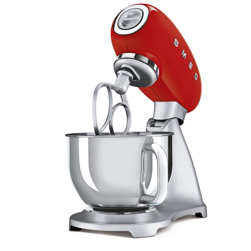 Smeg SMF02RDUK 50s Style Stand Mixer 800W 4.8L Red — image 3